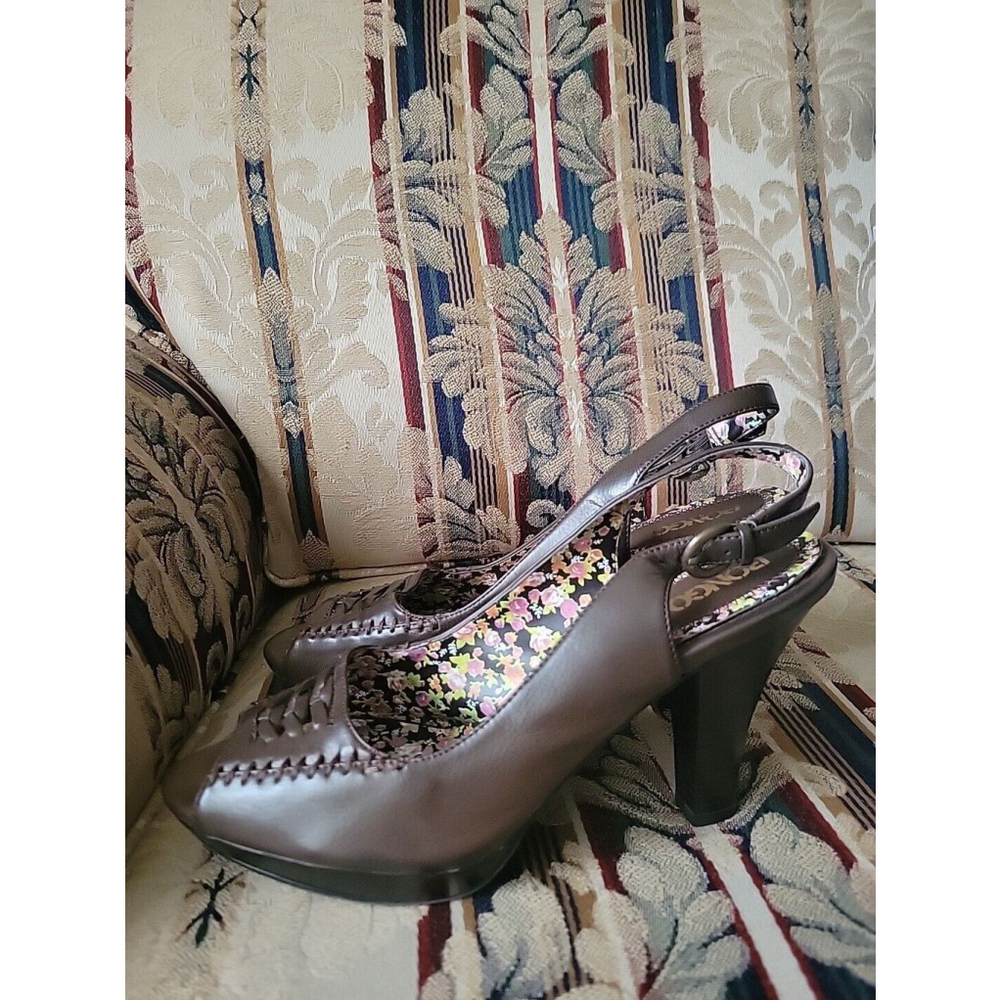 Bongo Brown Faux Leather Open Toe Heel Shoes Pumps Women's Size 8.5 Nice!